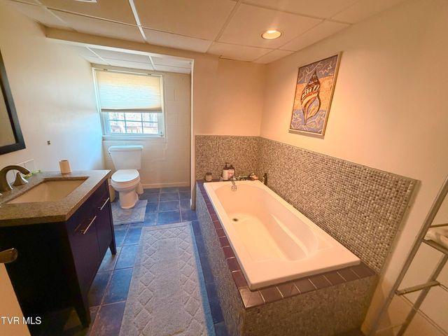 121 Southwest Beverly Avenue, Wise, VA 24293