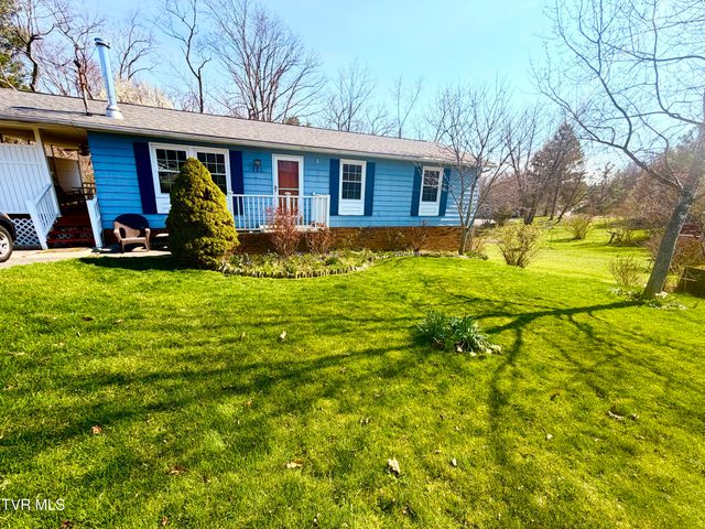 121 Southwest Beverly Avenue, Wise, VA 24293