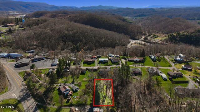 121 Southwest Beverly Avenue, Wise, VA 24293