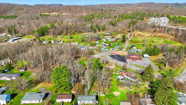 121 Southwest Beverly Avenue, Wise, VA 24293