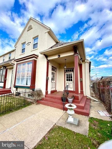 8 COMMONWEALTH AVE, Claymont, DE 19703