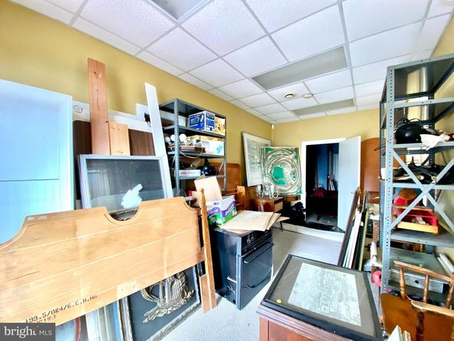 8 COMMONWEALTH AVE, Claymont, DE 19703