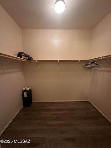 2018 E River Rd Unit 102, Tucson, AZ 85718