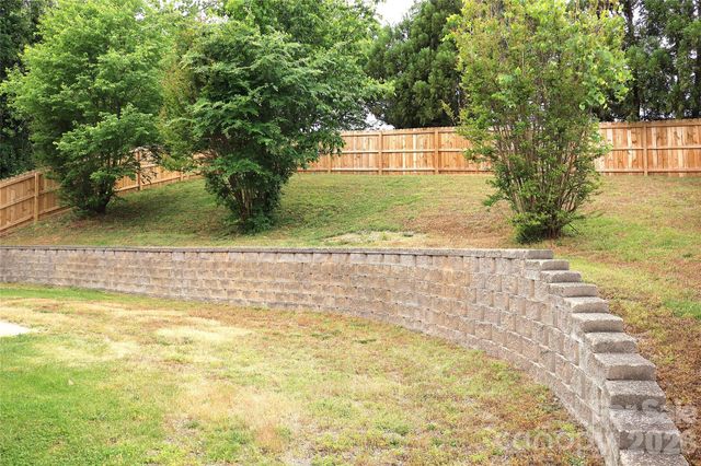 862 Loch Lomond Circle, Concord, NC 28025