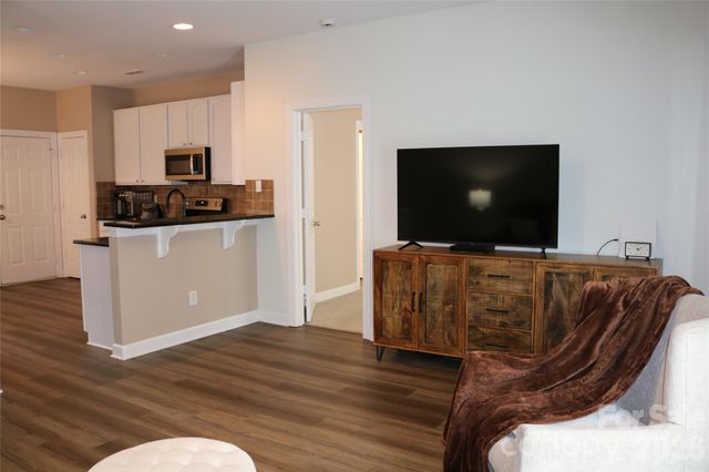 862 Loch Lomond Circle, Concord, NC 28025