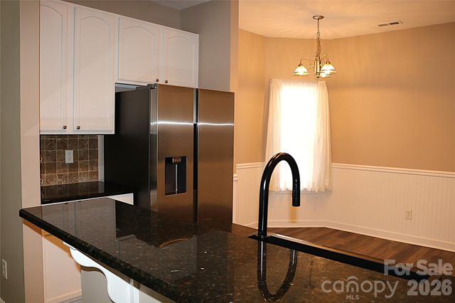 862 Loch Lomond Circle, Concord, NC 28025