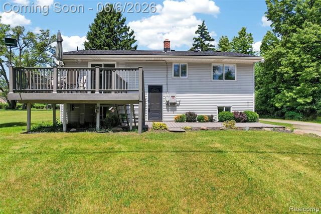 38561 Belliveau Street, Westland, MI 48185