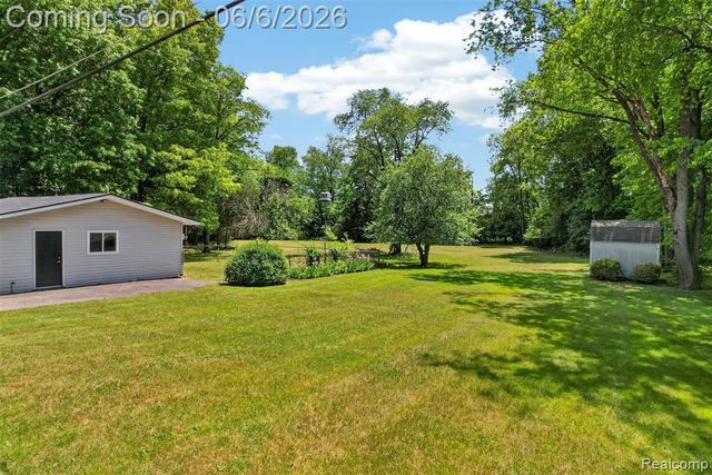 38561 Belliveau Street, Westland, MI 48185
