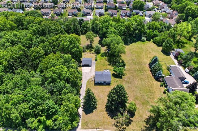 38561 Belliveau Street, Westland, MI 48185