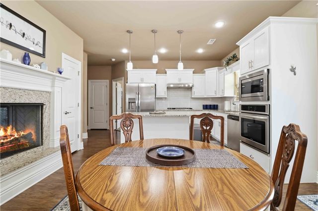 745 Harrison Street, Pea Ridge, AR 72751