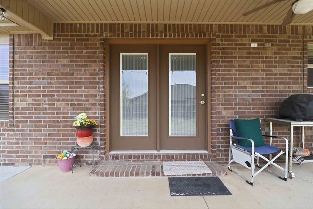 745 Harrison Street, Pea Ridge, AR 72751