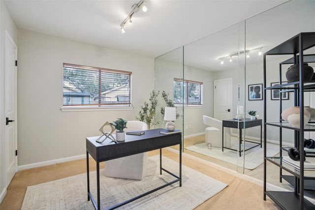 8406 Copano DR, Austin, TX 78749