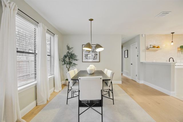 8406 Copano DR, Austin, TX 78749