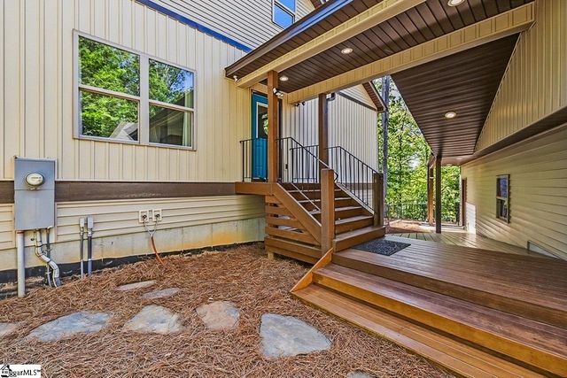20 Sunset View Lane, Marietta, SC 29661
