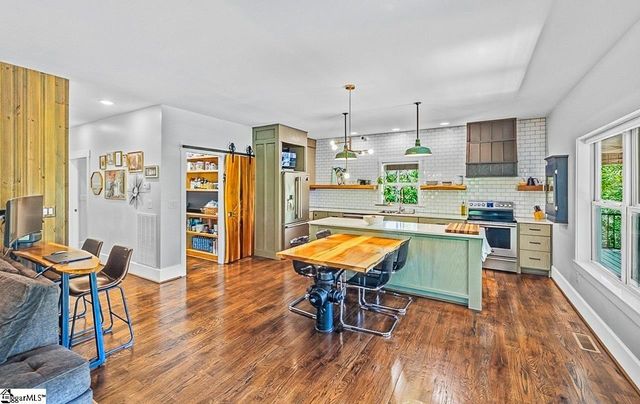 20 Sunset View Lane, Marietta, SC 29661