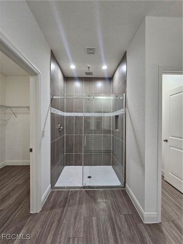 8059 Sherwood CIR, Labelle, FL 33935