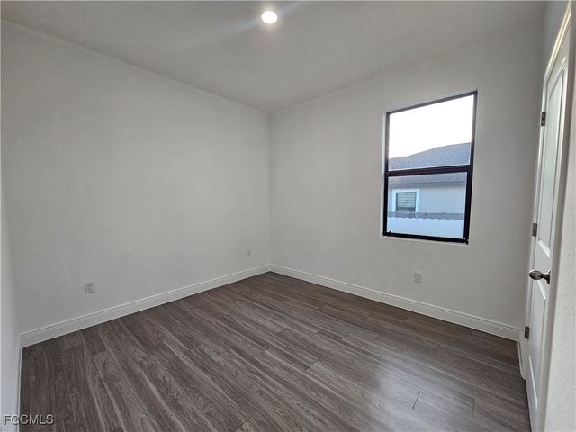 8059 Sherwood CIR, Labelle, FL 33935