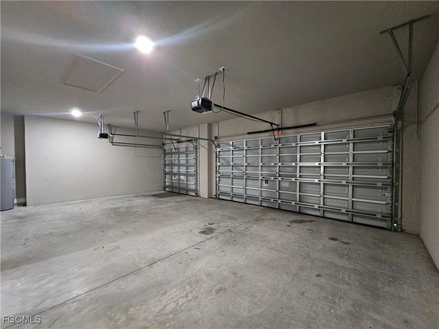 8059 Sherwood CIR, Labelle, FL 33935