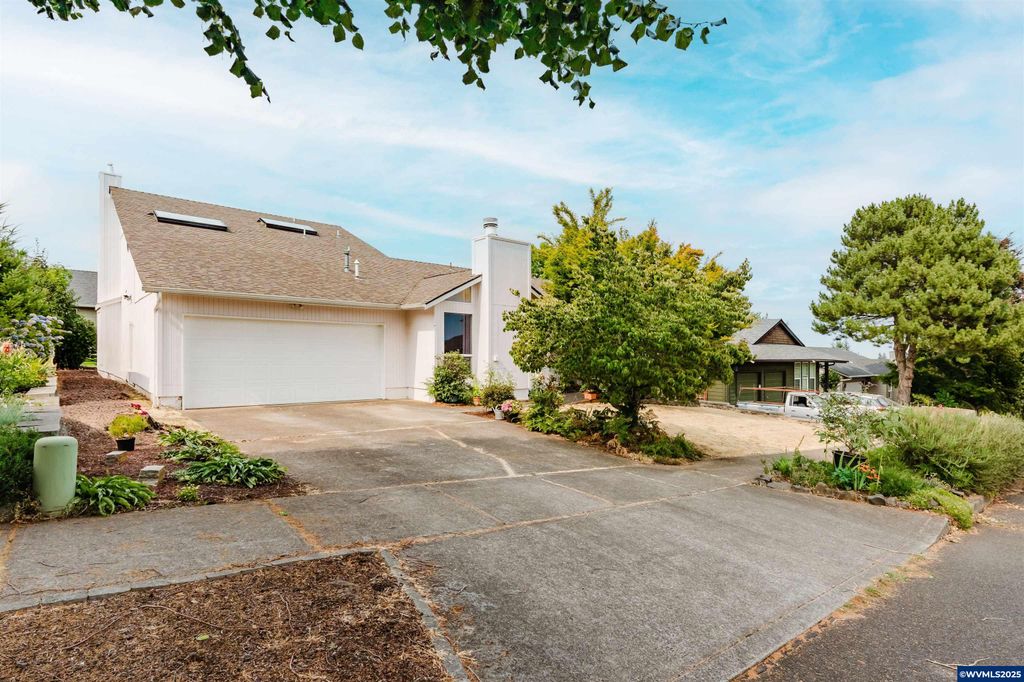 2669 Ojai NW Dr, Salem, OR 97304