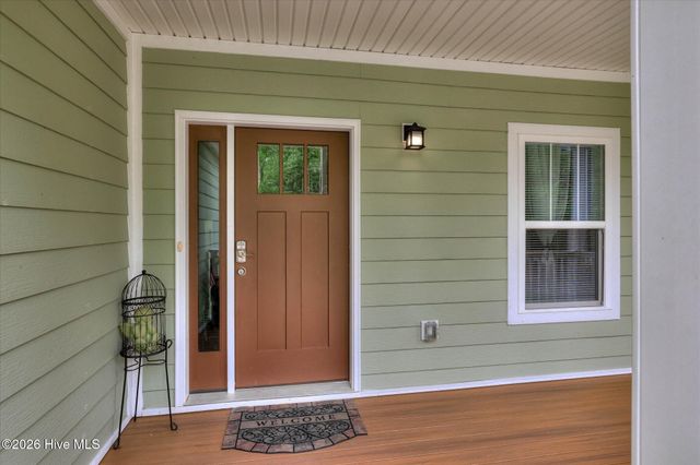 125 Esmont Drive, Mc Cormick, SC 29835