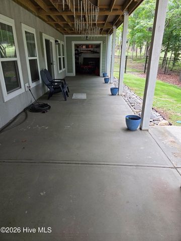 125 Esmont Drive, Mc Cormick, SC 29835