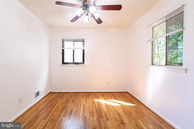 4203 LYONS ST, Temple Hills, MD 20748