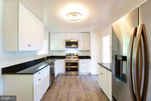 4203 LYONS ST, Temple Hills, MD 20748