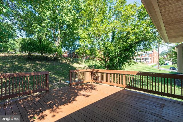 4203 LYONS ST, Temple Hills, MD 20748