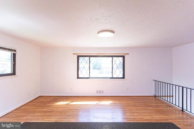 4203 LYONS ST, Temple Hills, MD 20748