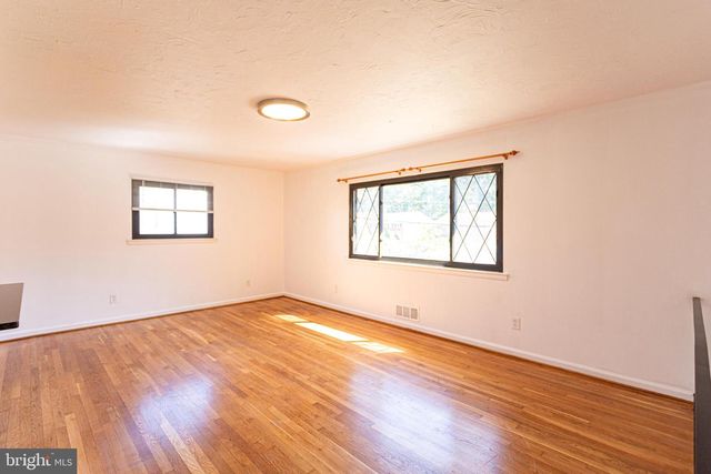 4203 LYONS ST, Temple Hills, MD 20748