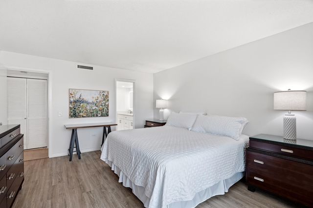100 Ocean Creek Dr Apt L1, Myrtle Beach, SC 29572