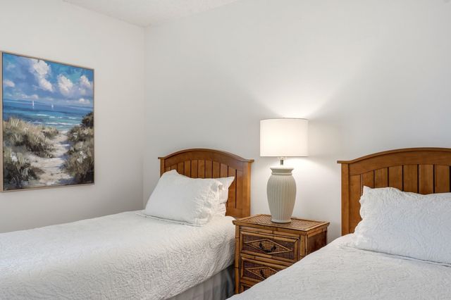 100 Ocean Creek Dr Apt L1, Myrtle Beach, SC 29572