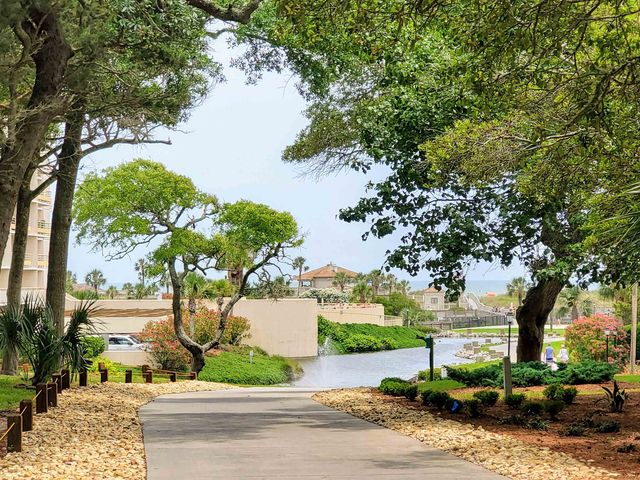 100 Ocean Creek Dr Apt L1, Myrtle Beach, SC 29572