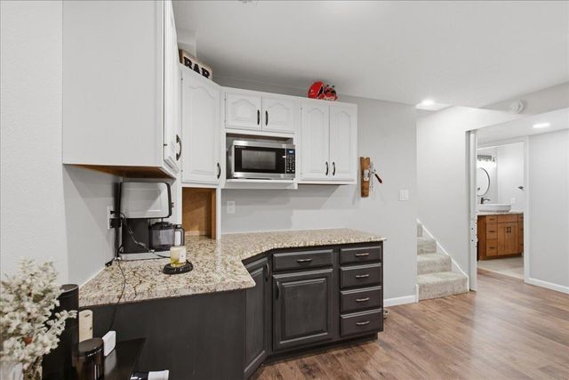 4024 Cardinal Court, Cedar Falls, IA 50613