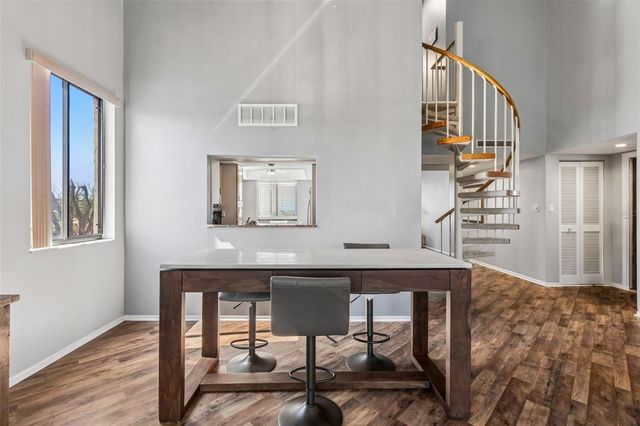 6263 MIDNIGHT PASS ROAD 301, Sarasota, FL 34242