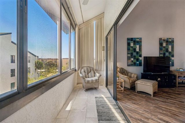 6263 MIDNIGHT PASS ROAD 301, Sarasota, FL 34242