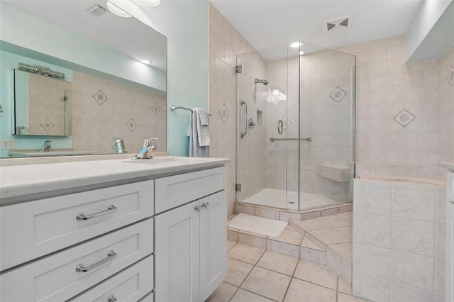 6263 MIDNIGHT PASS ROAD 301, Sarasota, FL 34242