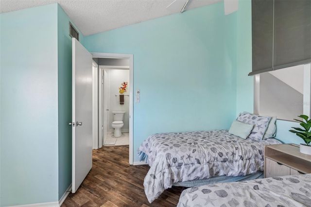 6263 MIDNIGHT PASS ROAD 301, Sarasota, FL 34242