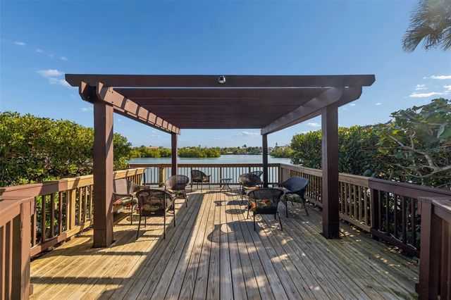 6263 MIDNIGHT PASS ROAD 301, Sarasota, FL 34242