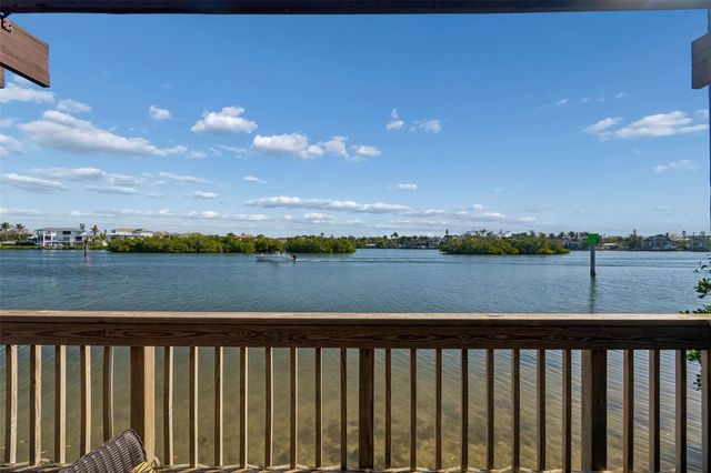 6263 MIDNIGHT PASS ROAD 301, Sarasota, FL 34242