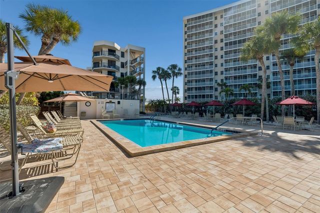 6263 MIDNIGHT PASS ROAD 301, Sarasota, FL 34242