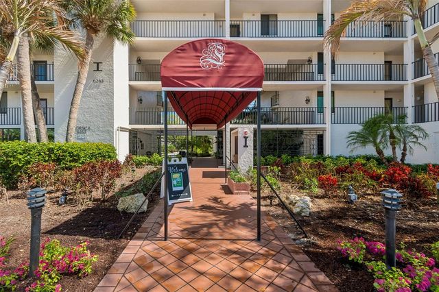 6263 MIDNIGHT PASS ROAD 301, Sarasota, FL 34242