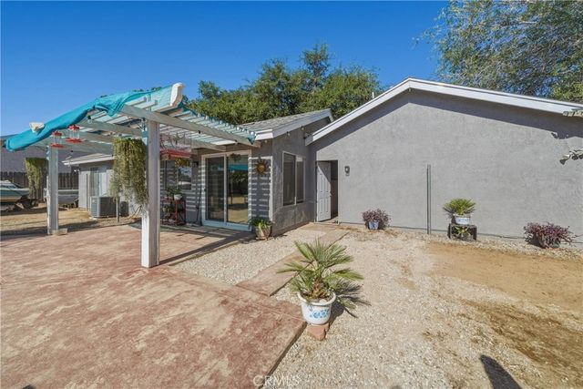 11663 Low Chaparral, Victorville, CA 92392