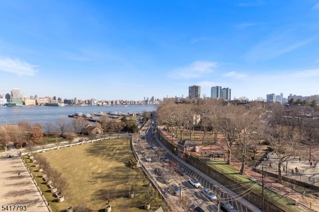1000 Maxwell Ln 8A, Hoboken City, NJ 07030