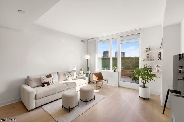 1000 Maxwell Ln 8A, Hoboken City, NJ 07030