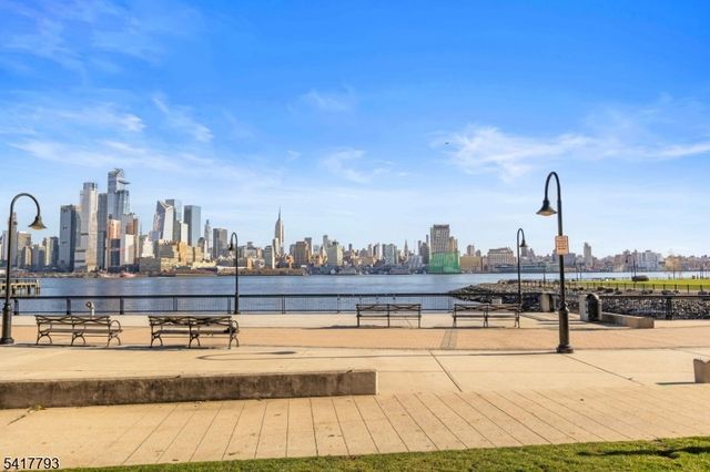 1000 Maxwell Ln 8A, Hoboken City, NJ 07030