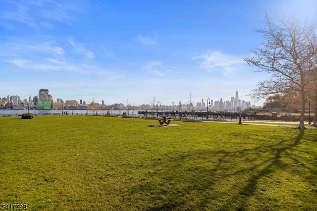 1000 Maxwell Ln 8A, Hoboken City, NJ 07030