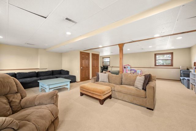 2S456 Cedar Court, Elburn, IL 60119