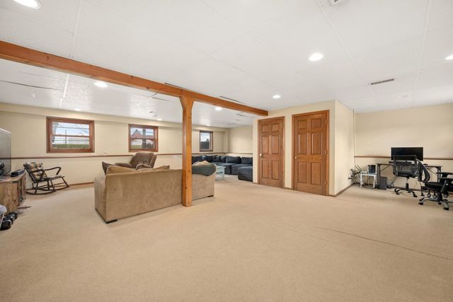 2S456 Cedar Court, Elburn, IL 60119