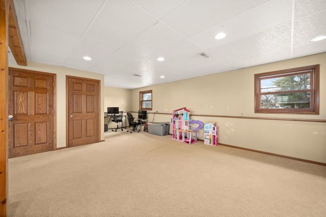 2S456 Cedar Court, Elburn, IL 60119